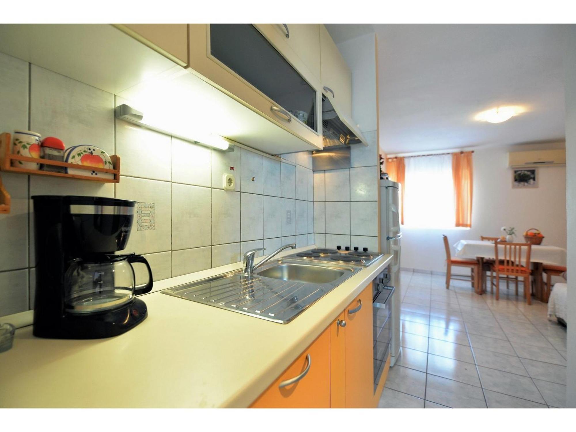 Apartments Kostelic Murter Quarto foto